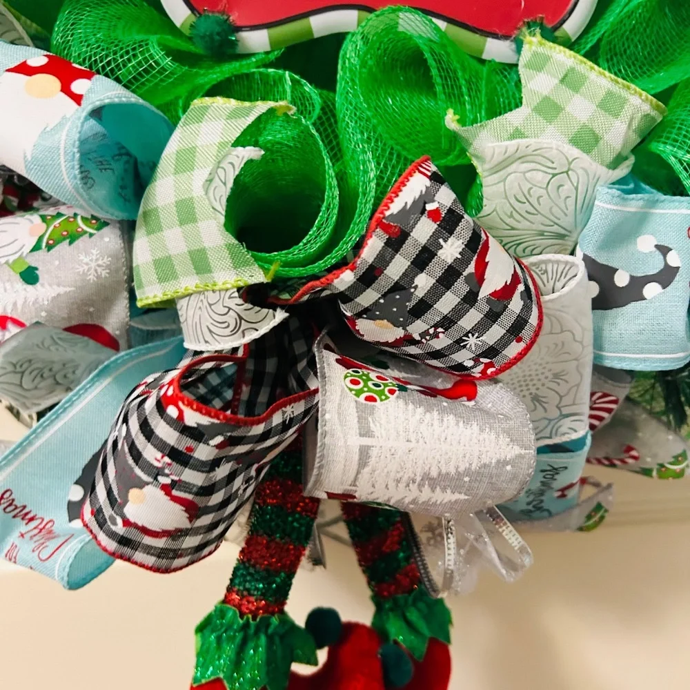 Christmas wreath/nauty